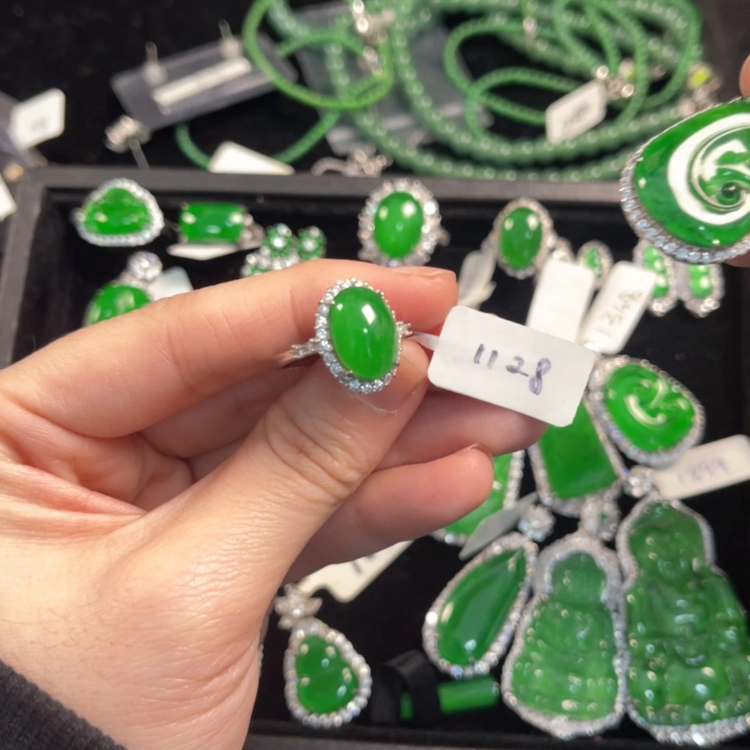 大***雪翡翠银S925镶嵌戒指蛋面戒指