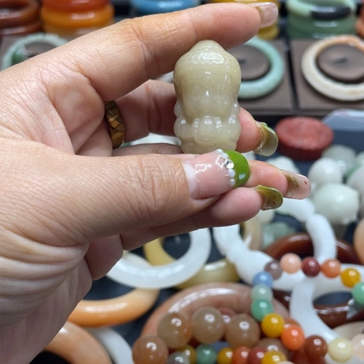 合金手链石英质玉