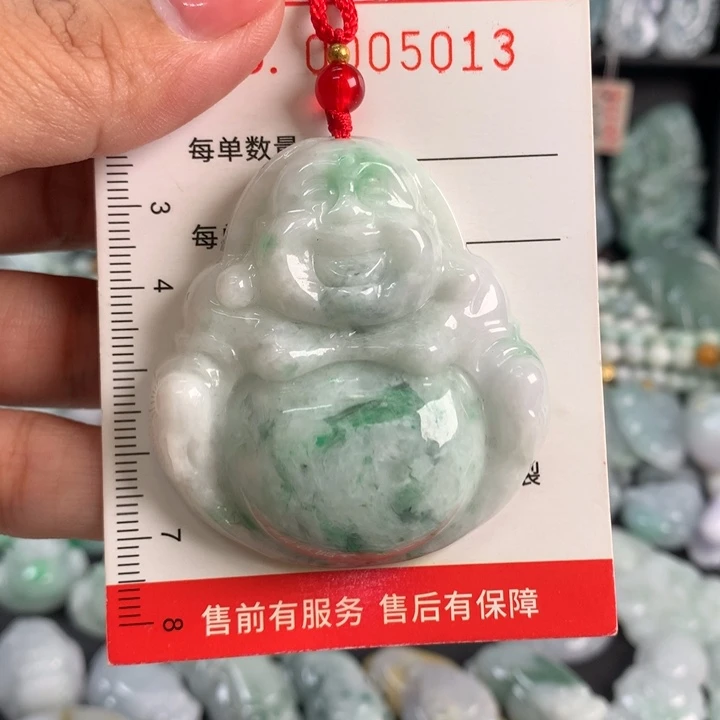 翡翠未镶嵌颈饰11