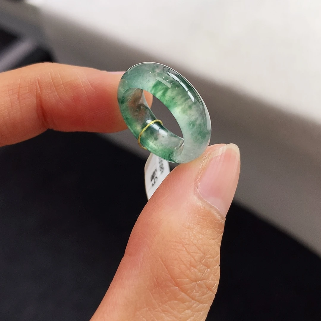 翡翠未镶嵌戒指5号