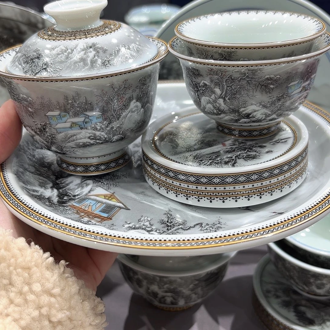 瓷片景德镇瓷器精品陈列