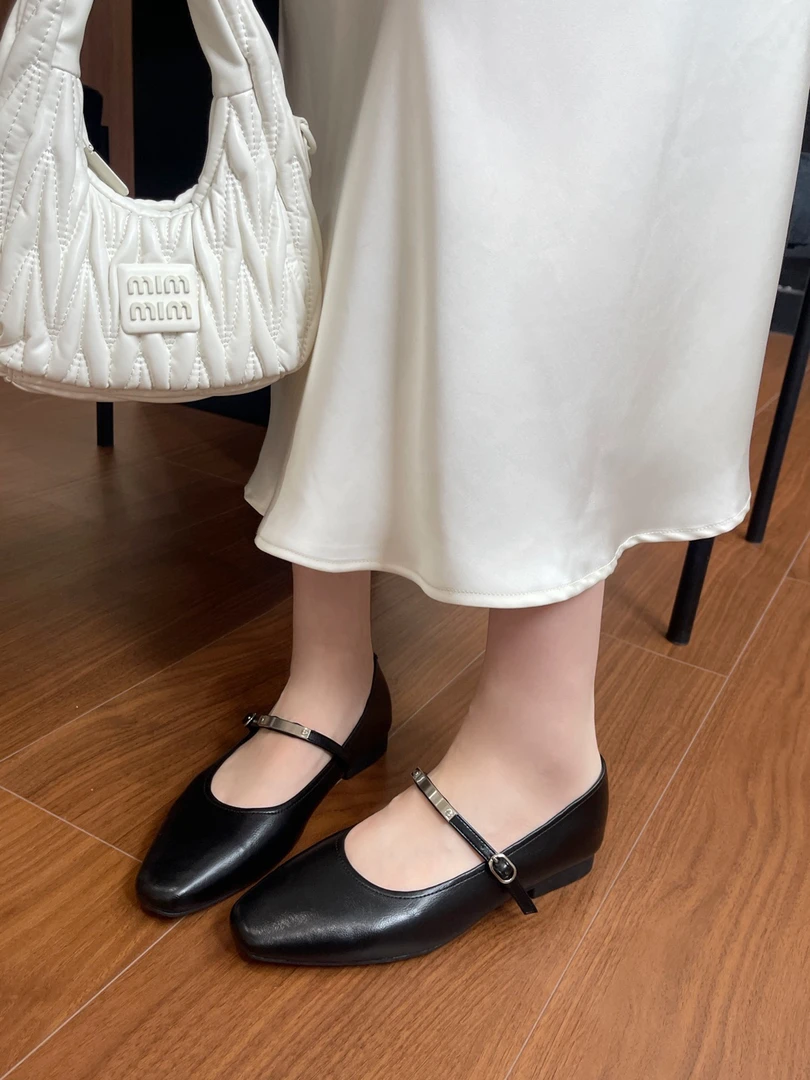 工厂福利薄款浅口夏季秋季防磨脚平底玛丽珍单鞋休闲跟鞋