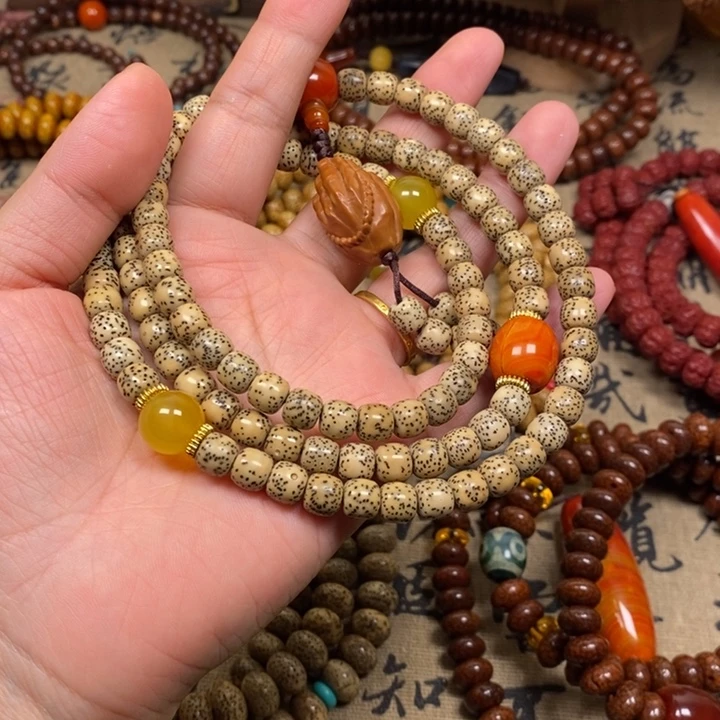 萝***吖吊坠星月菩提石玉料7.7