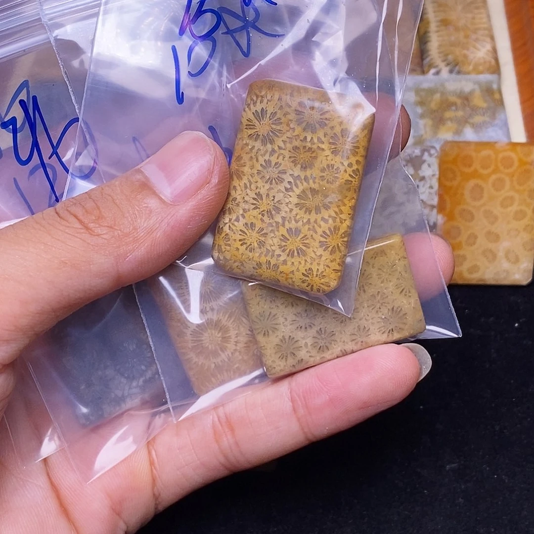 北***风合金珊瑚玉硅化玉