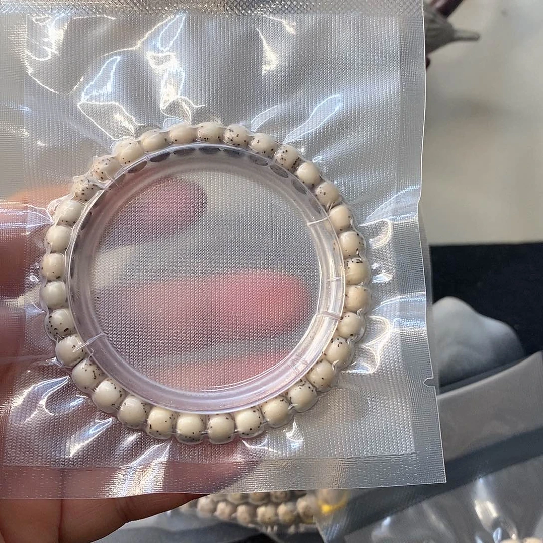 *****星月菩提吊坠石玉河豚7*6单