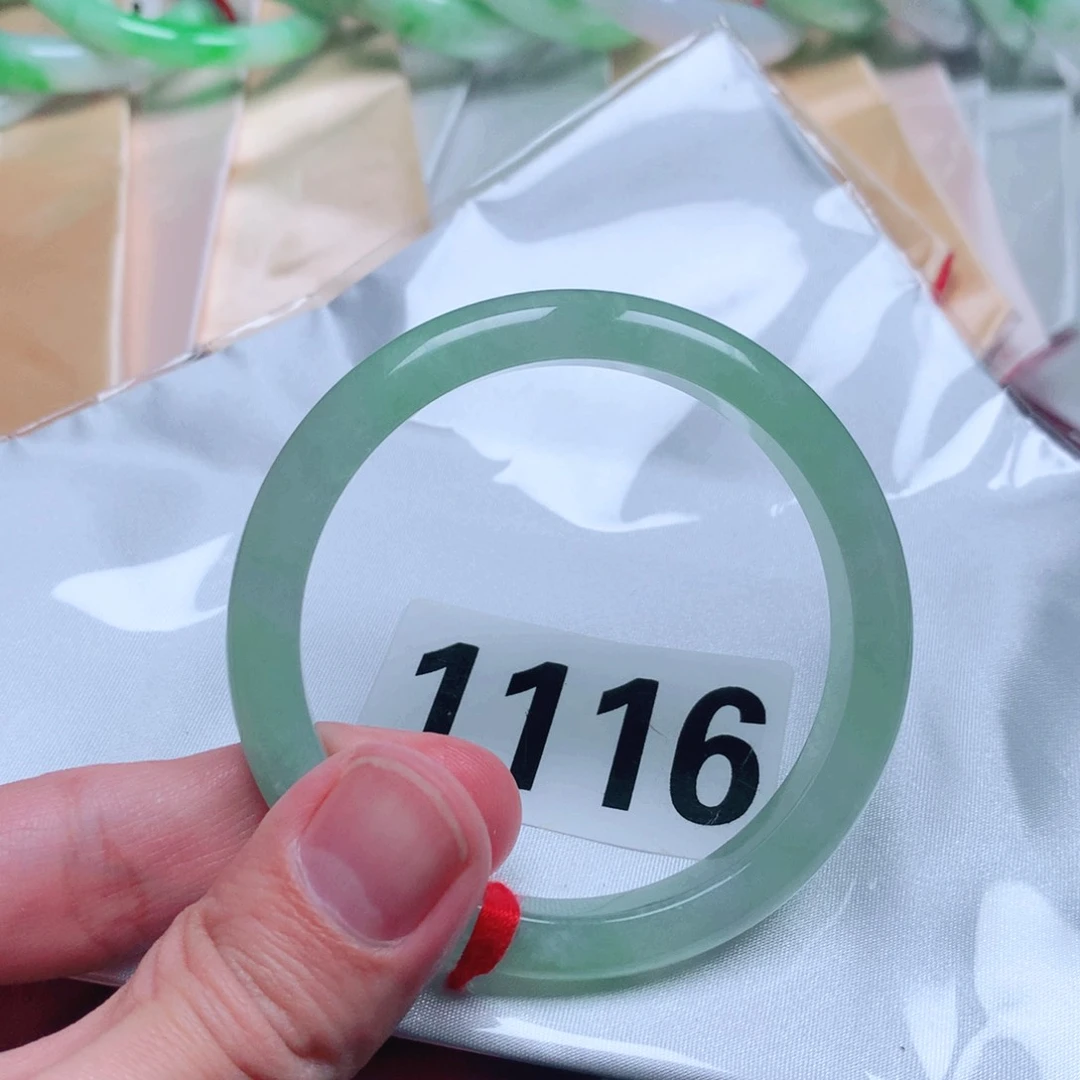 翡翠手镯未镶嵌翡翠手镯1116