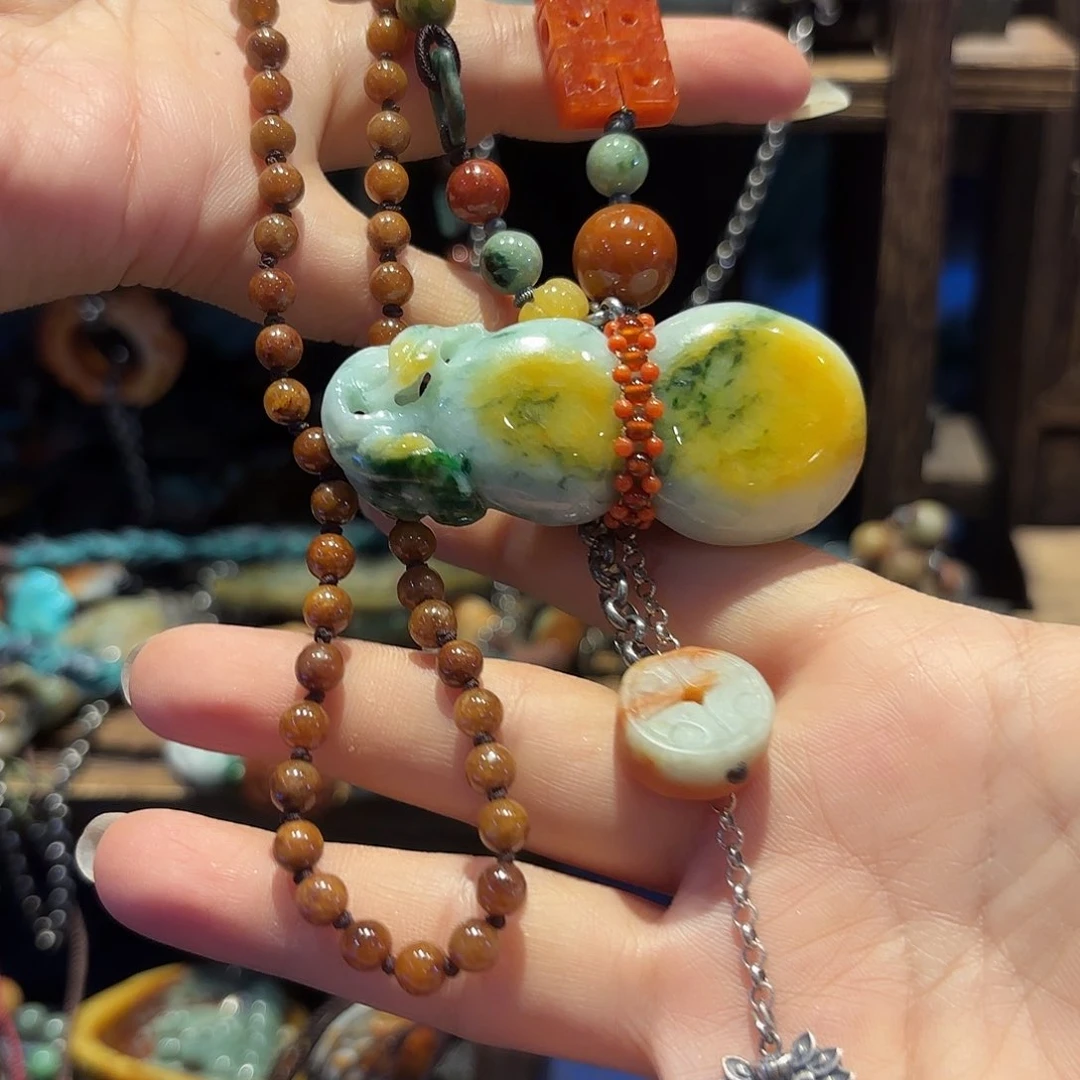 翡翠未镶嵌颈饰原创