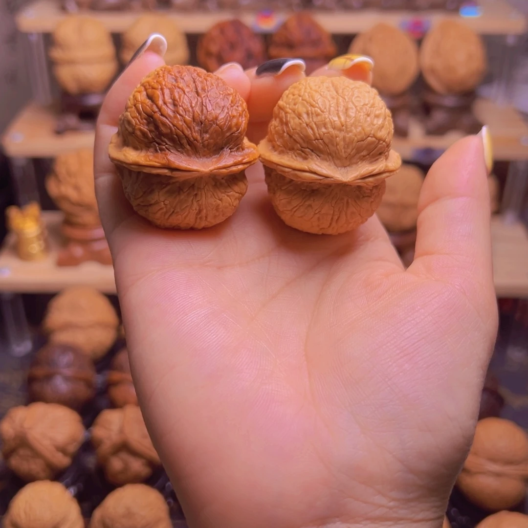 桃核把件狮子头H7、38……