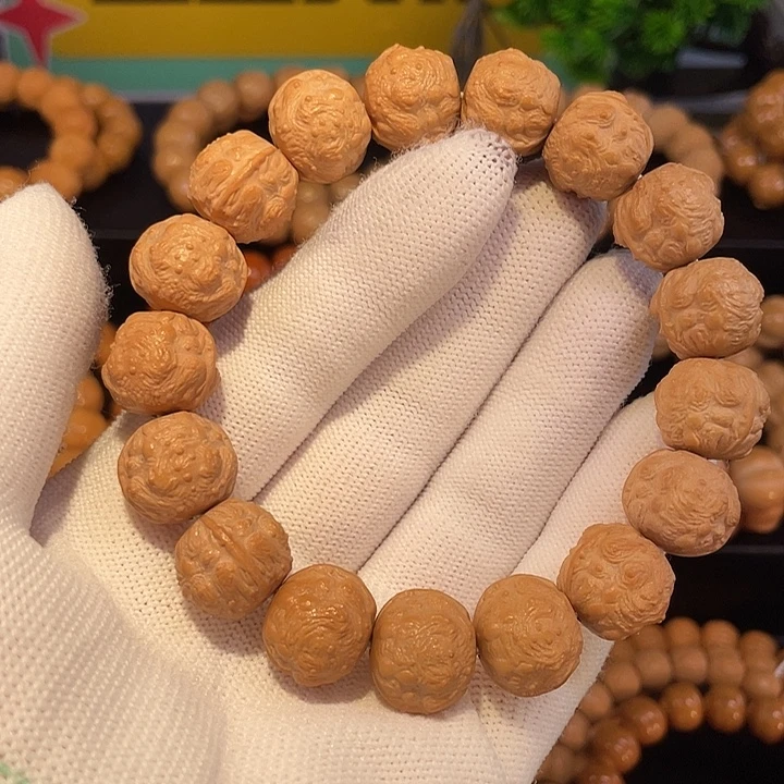 ᑋ****猴头核桃手串猴头