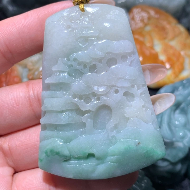 翡翠未镶嵌颈饰保真天然A货翡翠