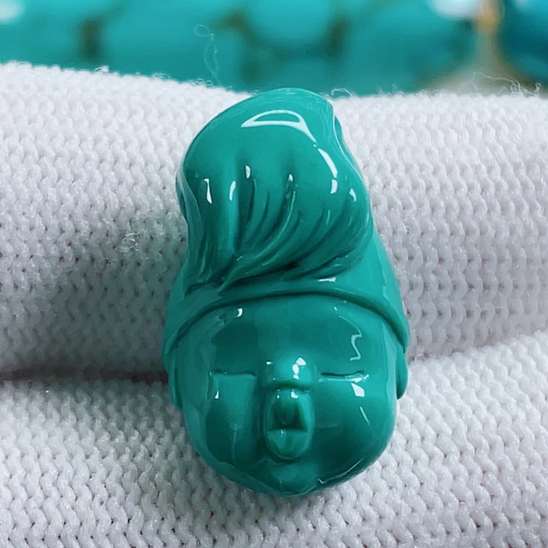 绿松石未镶嵌颈饰