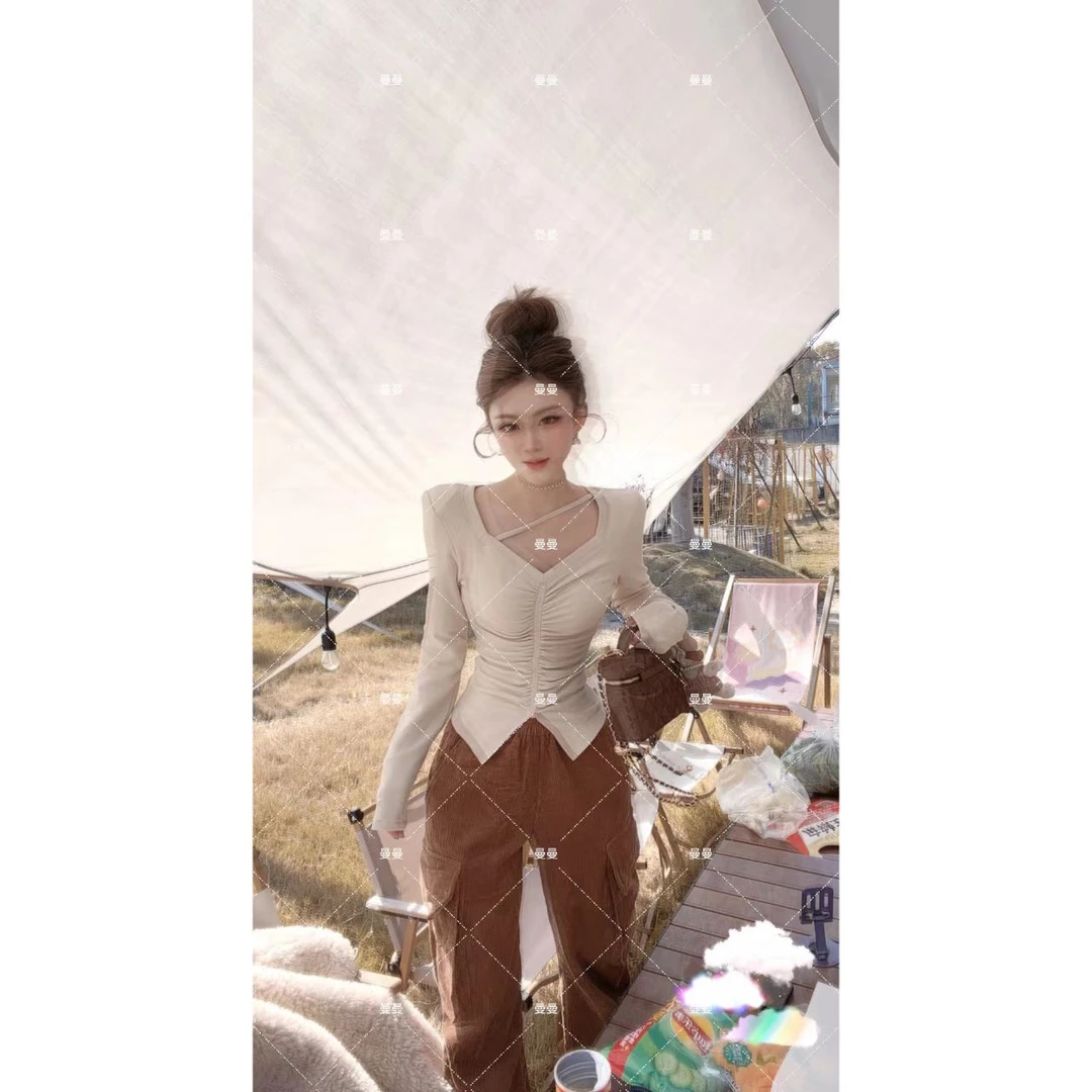 曼曼【云朵奶酥】设计加绒V领褶皱修身长袖T恤女秋冬5019#