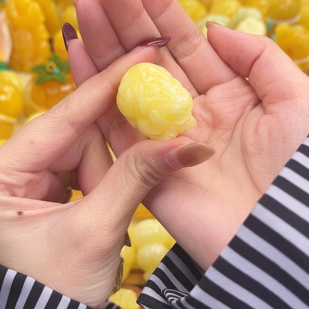 裸石琥珀未镶嵌浓白花蜡貔貅9.5g