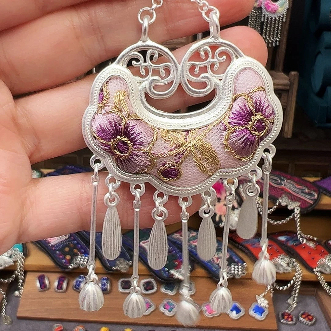 织绣手工刺绣工艺品