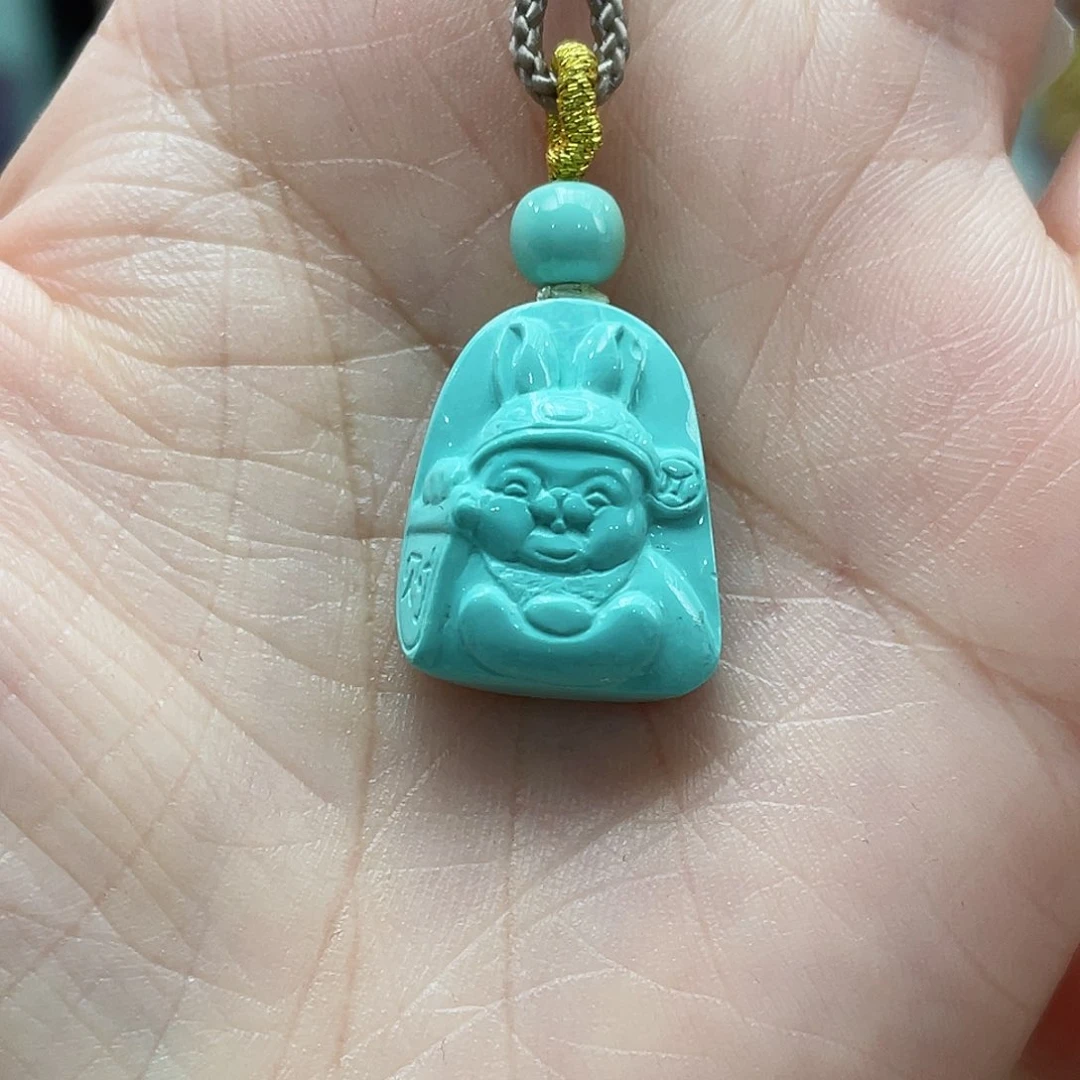 绿松石颈饰未镶嵌