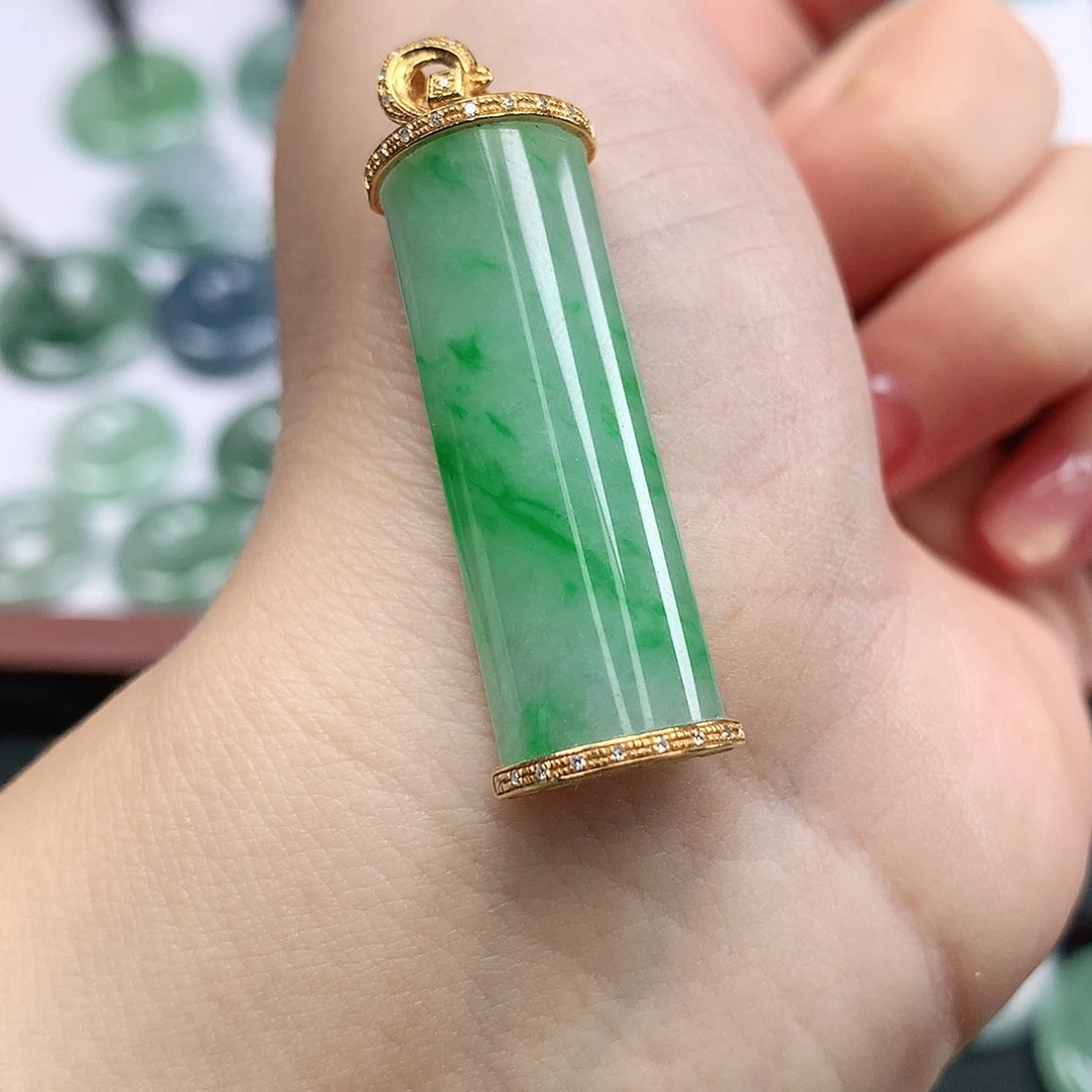 翡翠颈饰18K金镶嵌平安