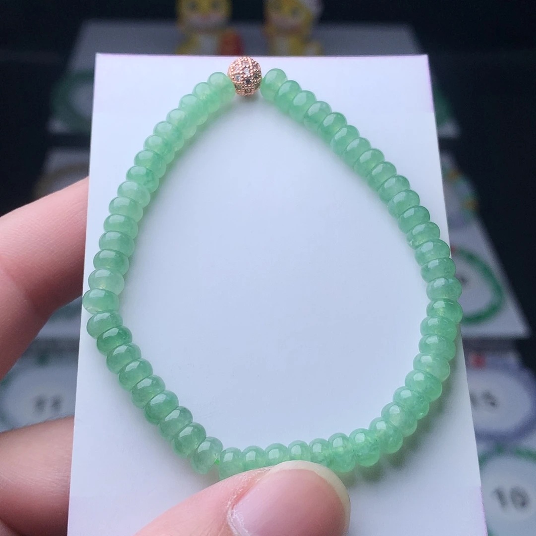 翡翠未镶嵌手链翡翠