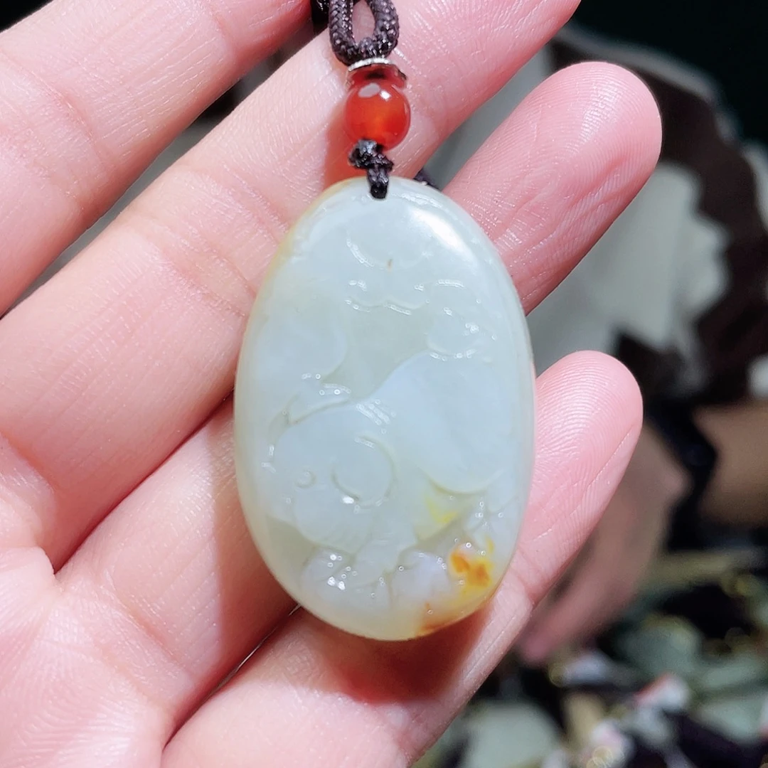 和田玉颈饰未镶嵌