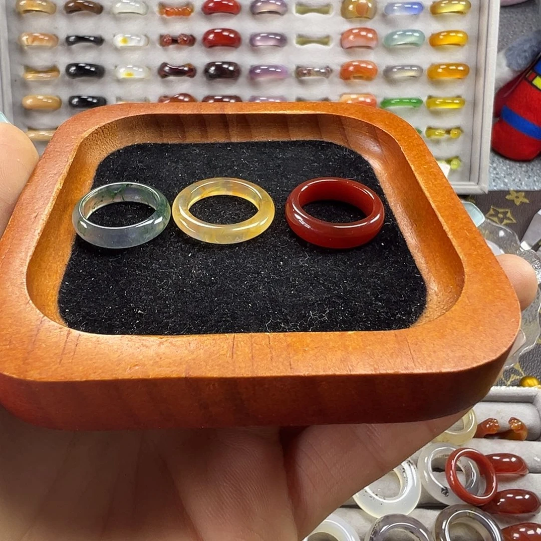 玛瑙/玉髓未镶嵌戒圈A1不退换17港14三只