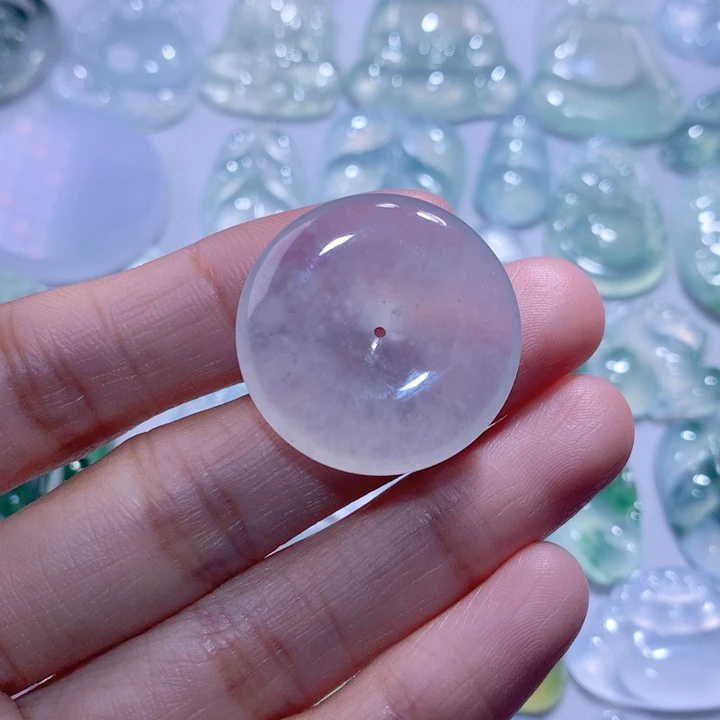 翡翠颈饰未镶嵌扣