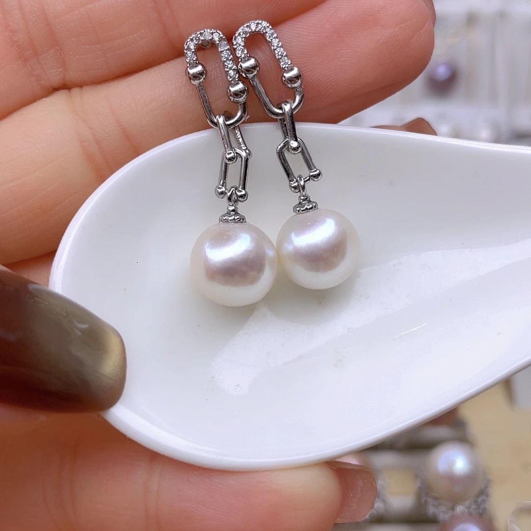 未镶嵌淡水珍珠耳饰