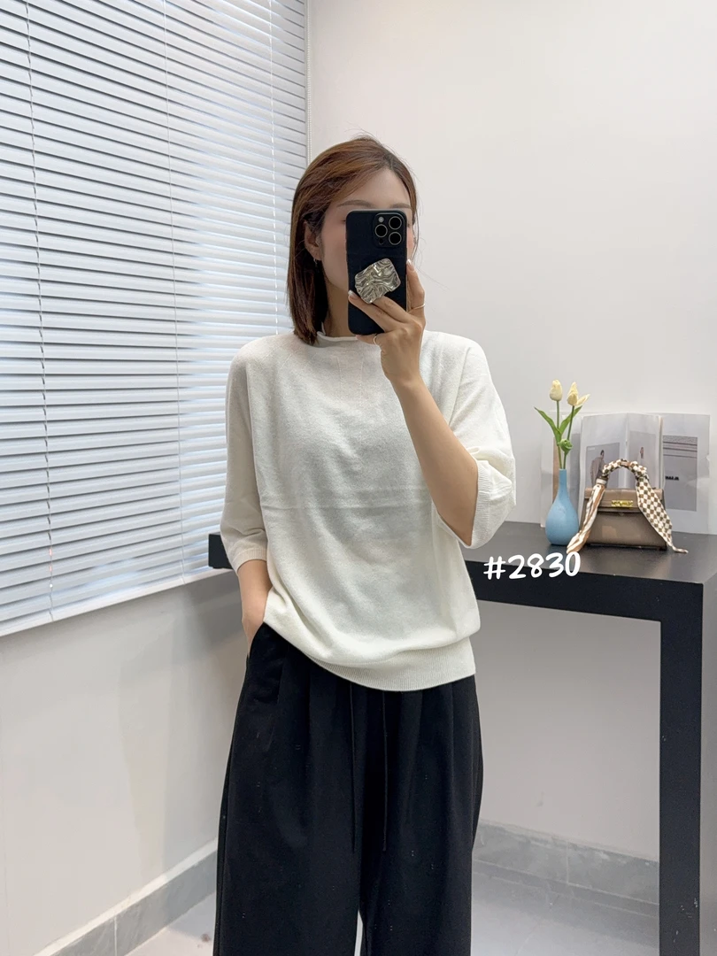 2830#月乳白中袖短款羊绒羊毛针织衫，秋冬卷边圆领时尚气质百搭