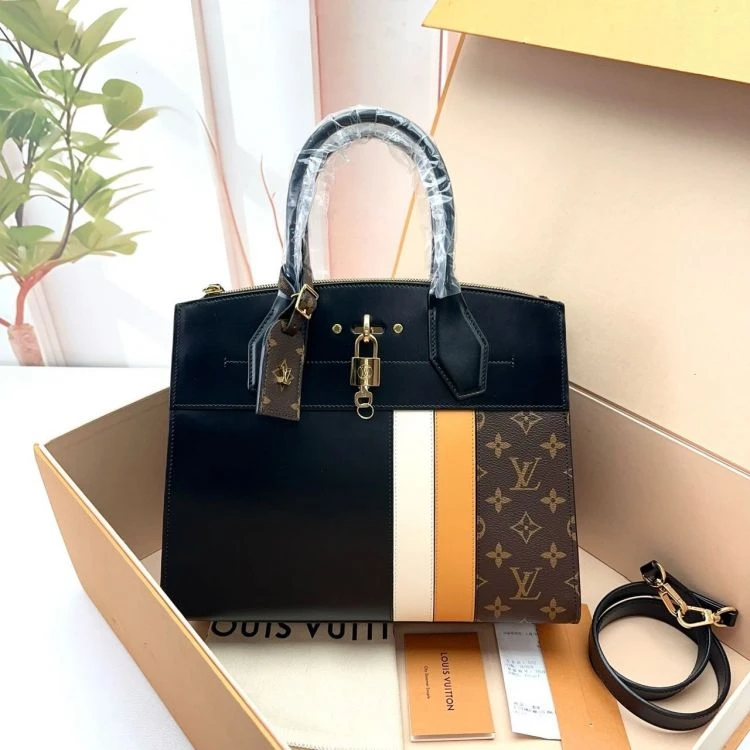 95新/路易威登/C536901826/[251116CZ02]