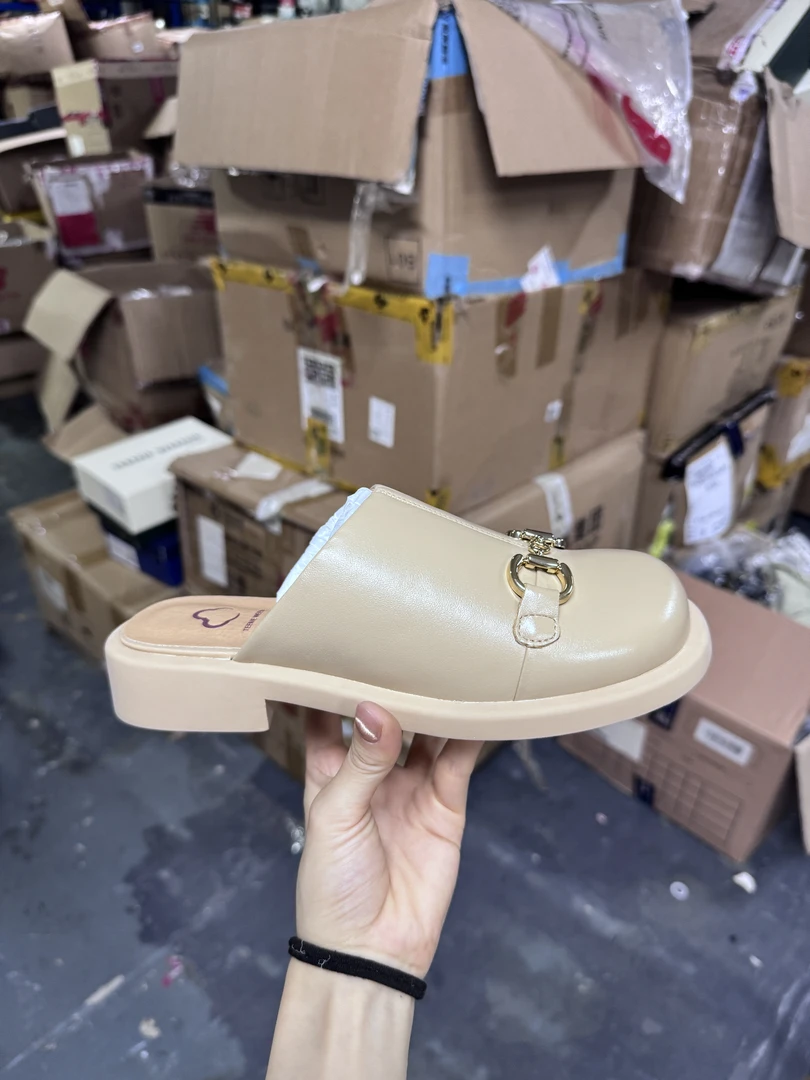 熊家 休闲鞋 TTAP22S416D