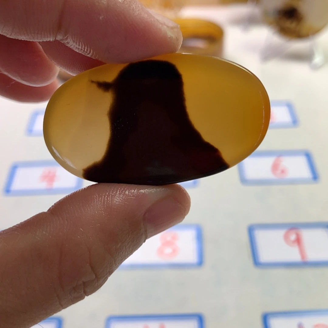 玛瑙/玉髓未镶嵌珠宝半成品