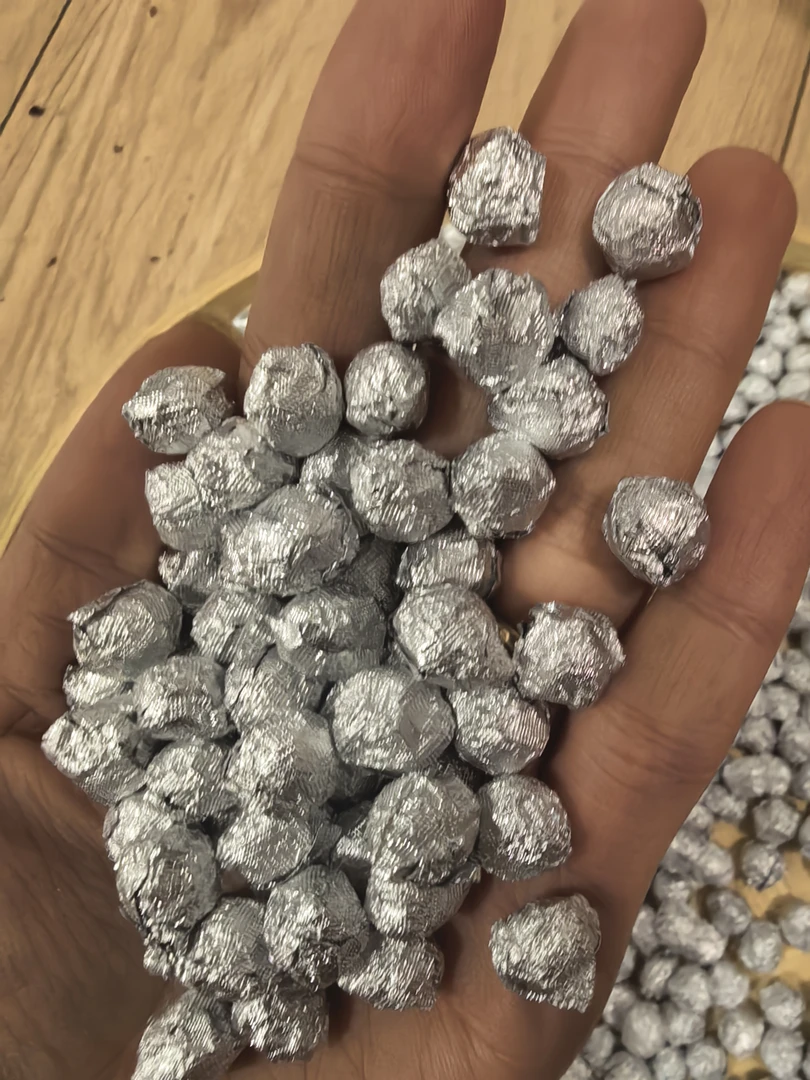 云南精选特色茶膏