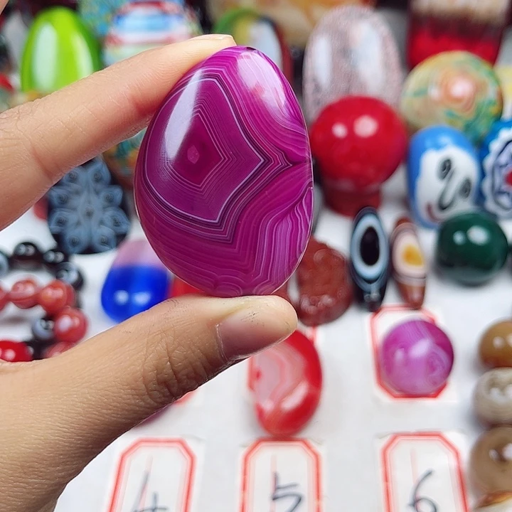 玛瑙/玉髓未镶嵌珠宝奇石