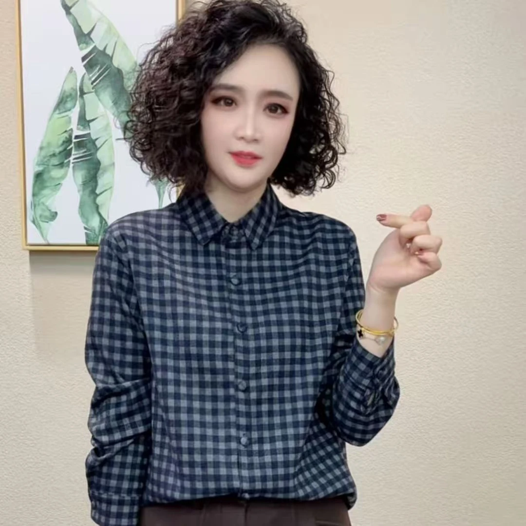 2025冬季新款女士上衣长袖经典格子衬衫翻领百搭时尚洋气百搭T恤