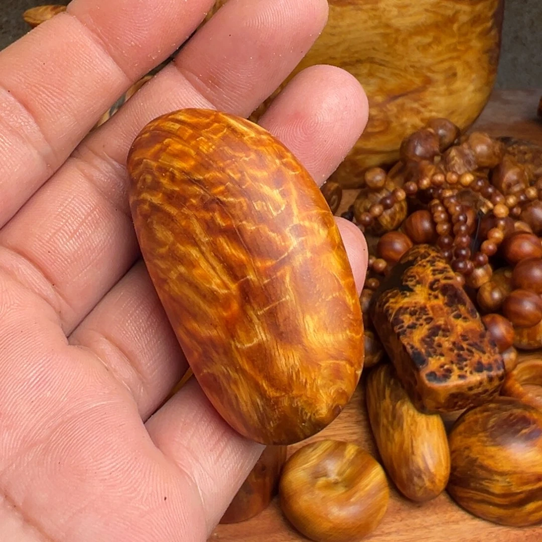 天***马松木（琥珀木）无事牌微瑕