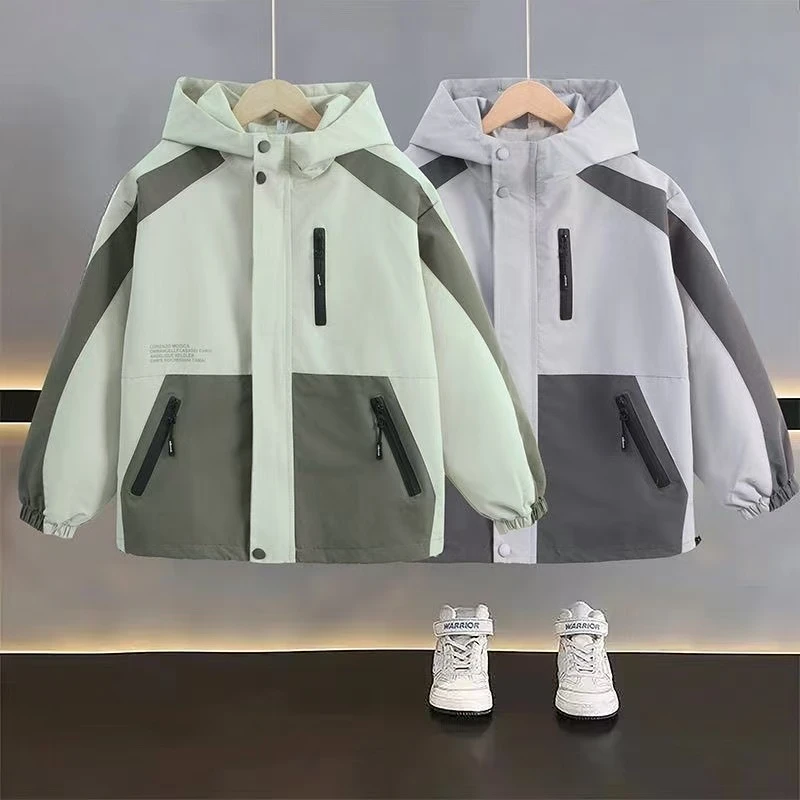 男童外套春秋新款休闲儿童宽松冲锋衣中大儿童时尚爆款风衣潮