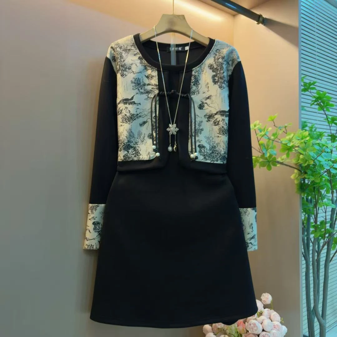 秋季新款国风圆领盘扣拼接时尚百搭洋气连衣裙（长87左右）