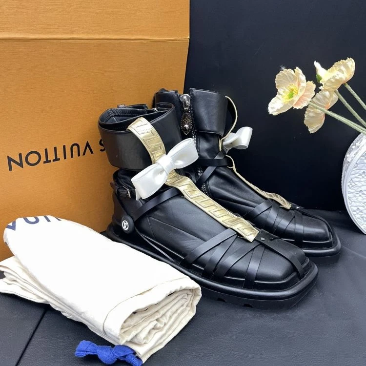 95新/路易威登/C10146846156/[NZ1126C0026]