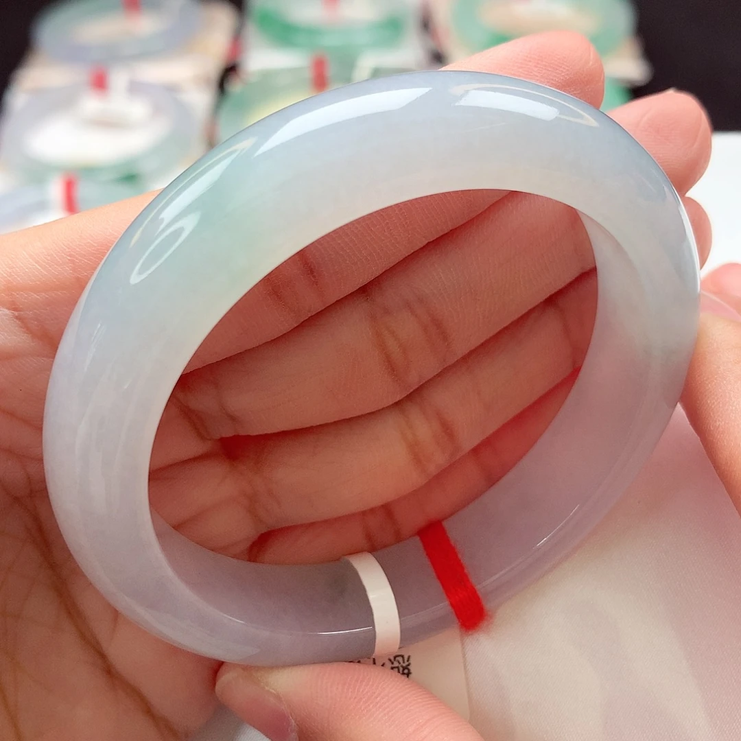 翡翠未镶嵌手镯56圈口，编号9