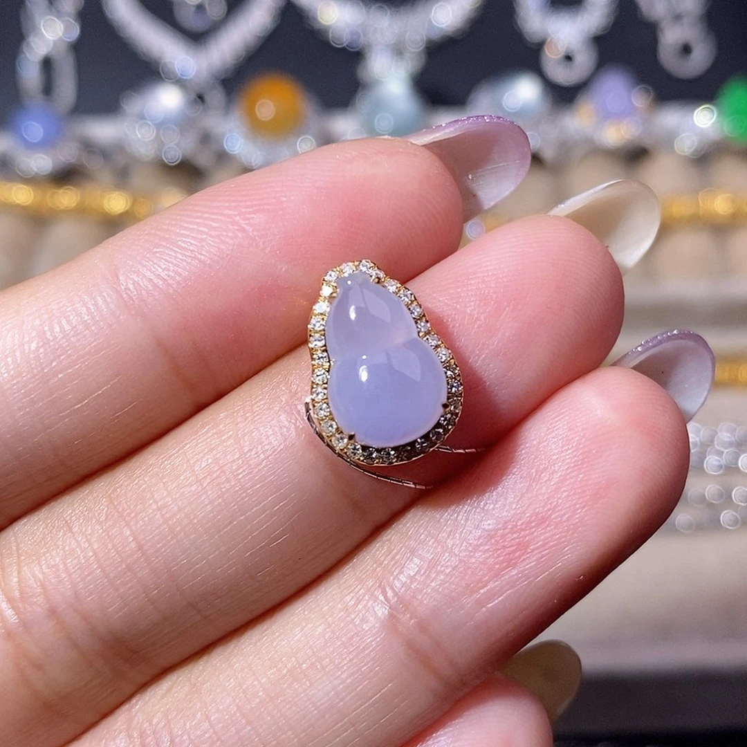 颈饰22K金镶嵌翡翠吊坠