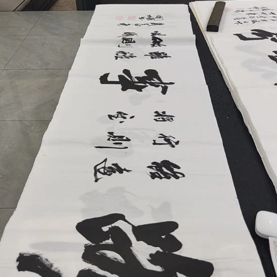 洛伊申国栋老师作品