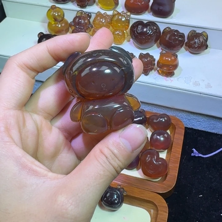 琥珀未镶嵌裸石琥珀