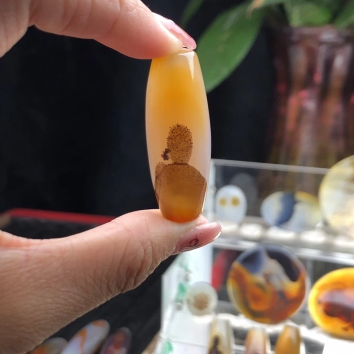 玛瑙/玉髓颈饰未镶嵌84