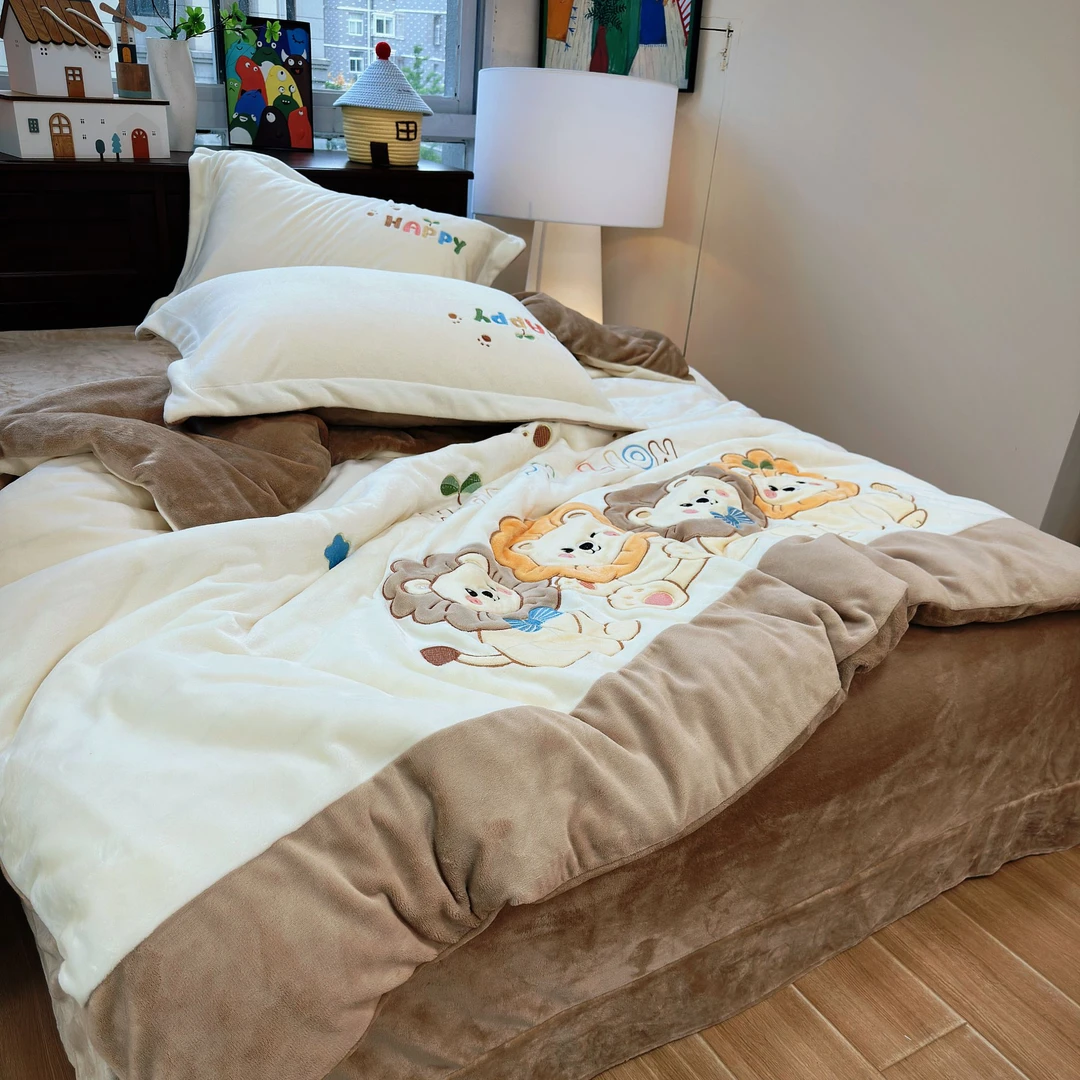 狮子的聚会 秋冬加厚牛奶绒四件套儿童 高级美拉德色保暖绒三件套