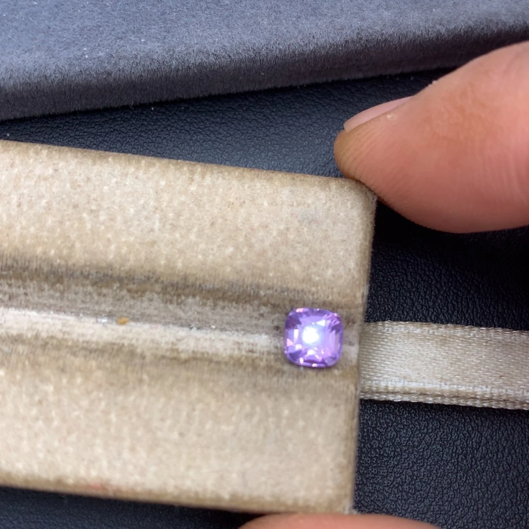 裸石蓝宝石1.03ct全净