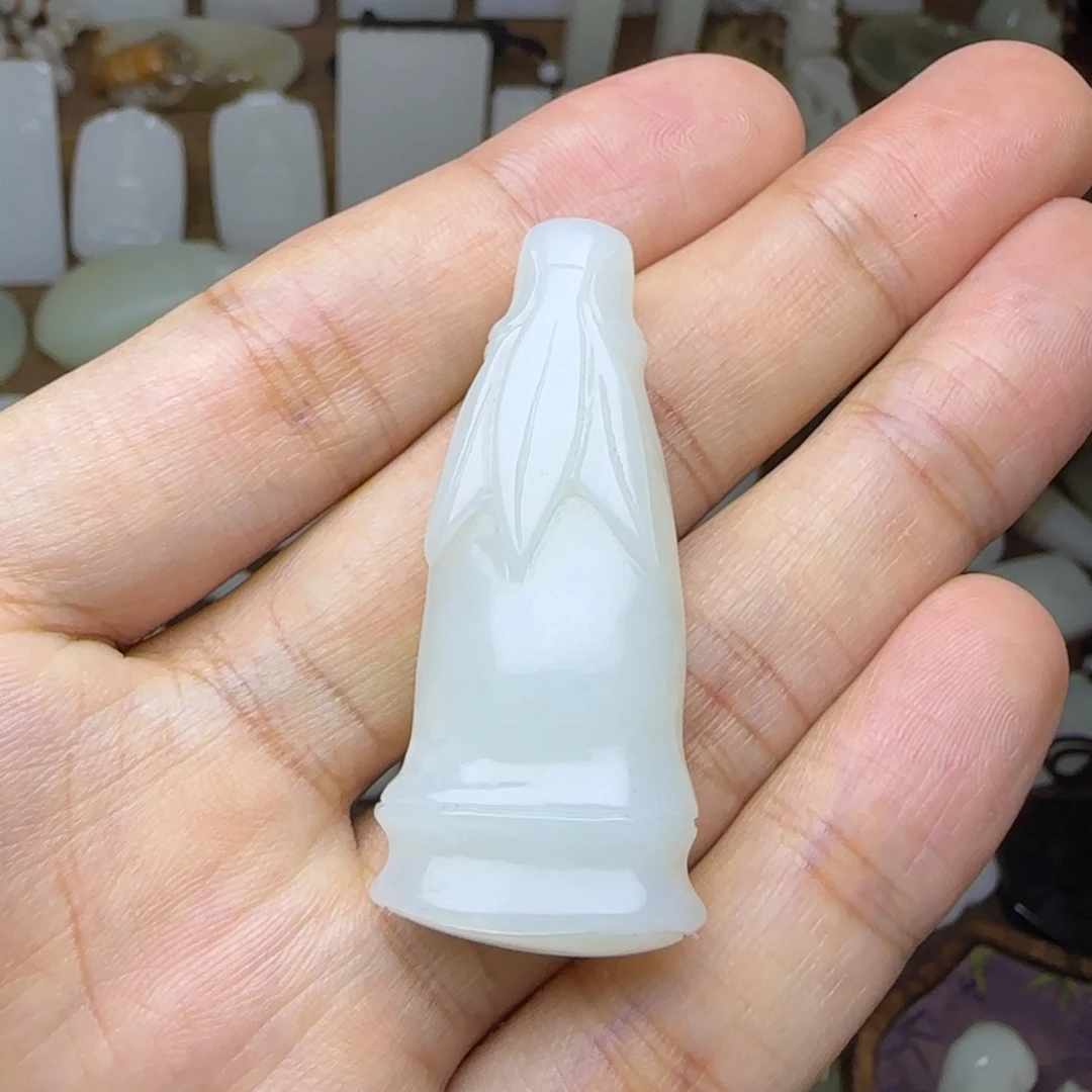 和田玉未镶嵌挂件竹节