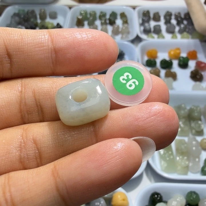 未镶嵌和田玉珠宝半成品
