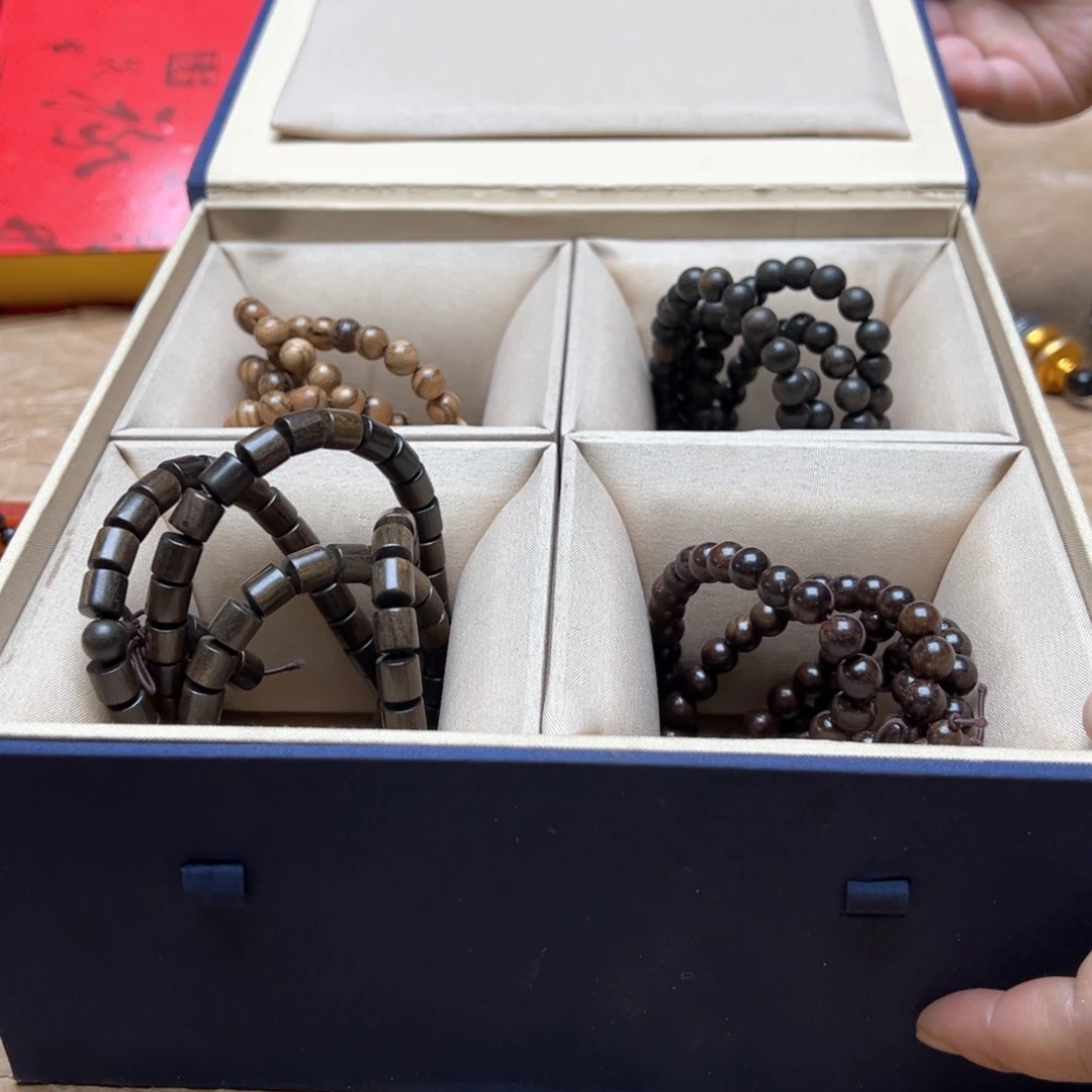 大叶紫檀（黑酸枝木类）