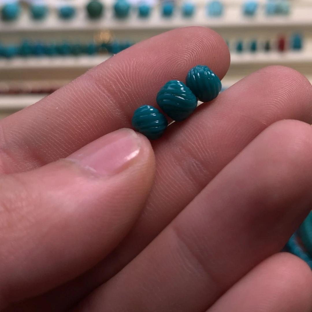 绿松石未镶嵌扭珠