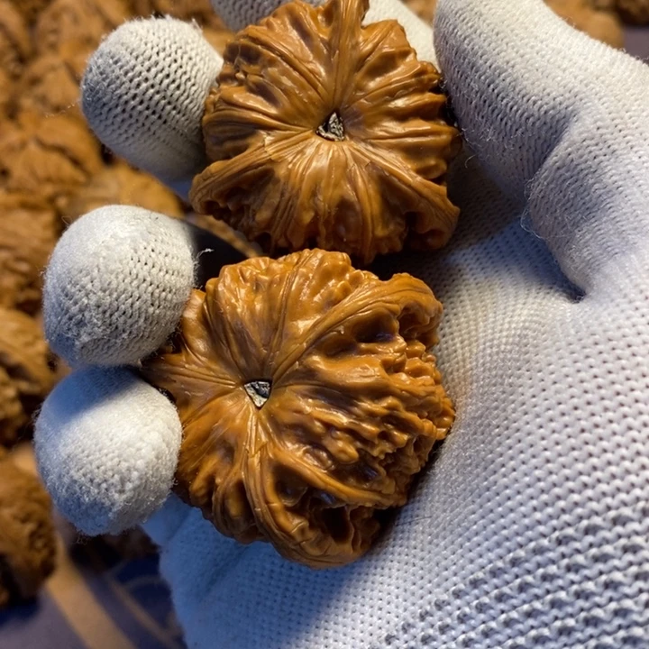 辣***芋核桃手串/手链工艺品