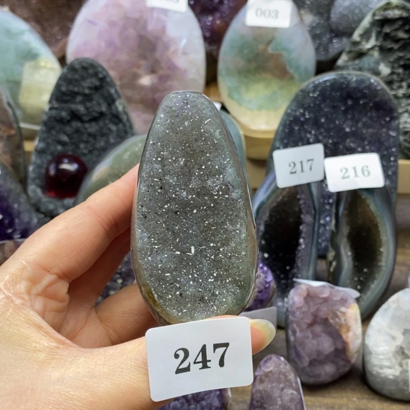 【闪购商品】未镶嵌大型摆件（非配饰）紫晶