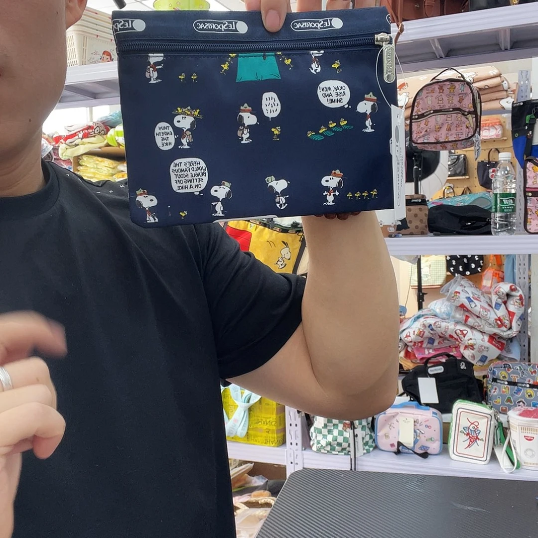 PU化妆包等产品和产品